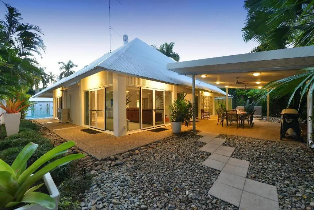 Serenity Villa With Heated Pool & Beach Access Port Douglas 0*,  Australia
