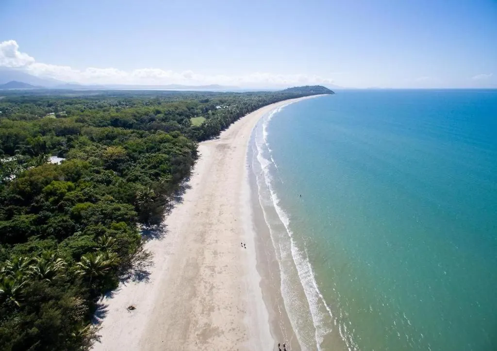 Serenity Villa With Heated Pool & Beach Access Port Douglas