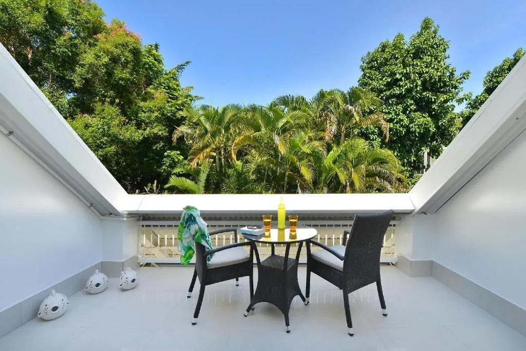 Serenity Villa With Heated Pool & Beach Access Port Douglas